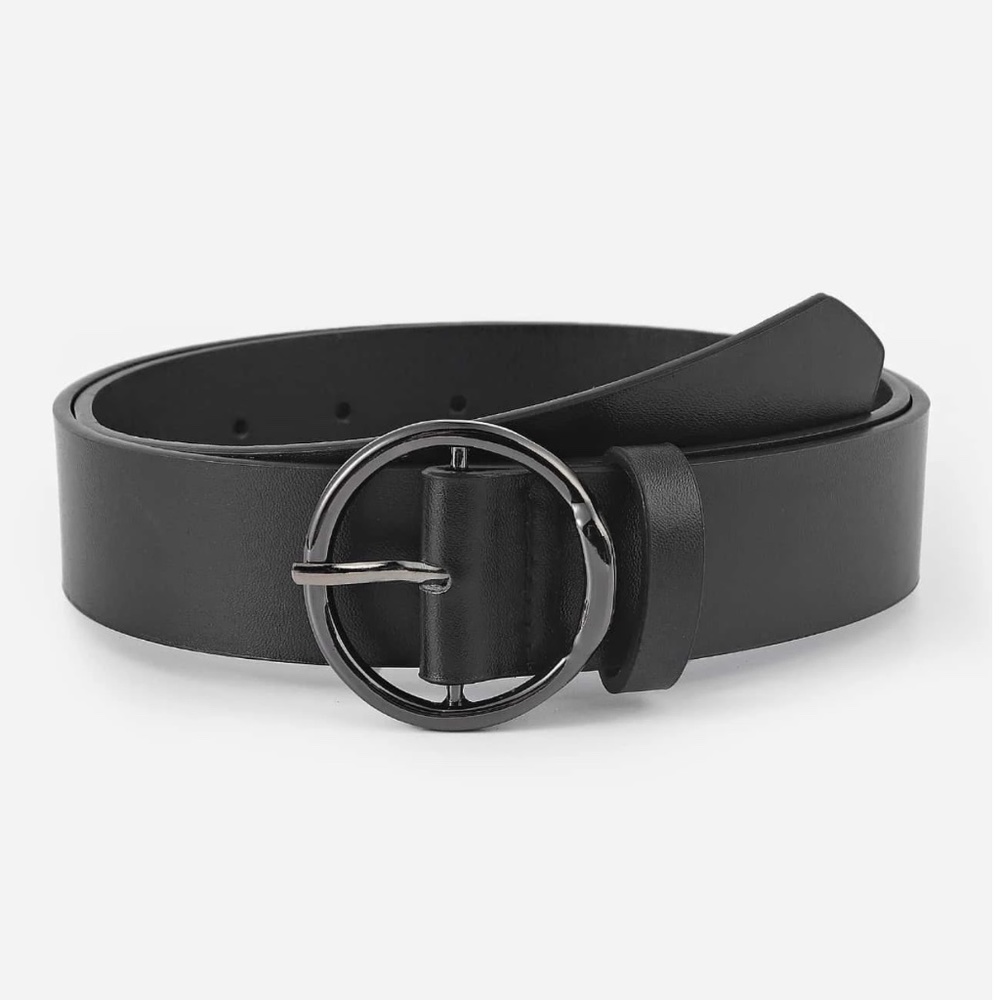Luxe Vegan leather Circle Buckle Belt - Picture 2 of 12